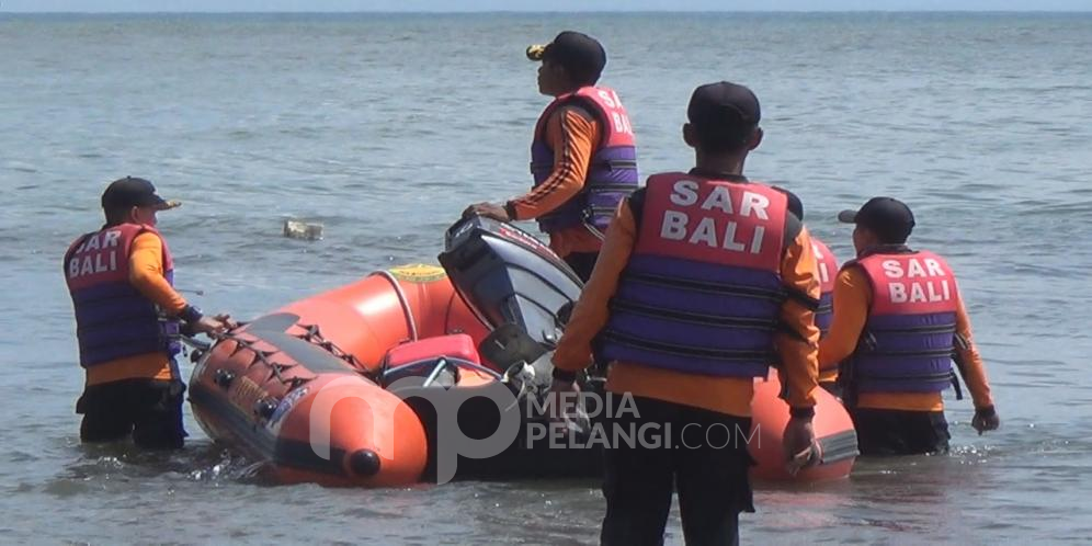 Diduga Tersapu Gelombang, Nelayan Pengambengan Hilang Saat Melaut