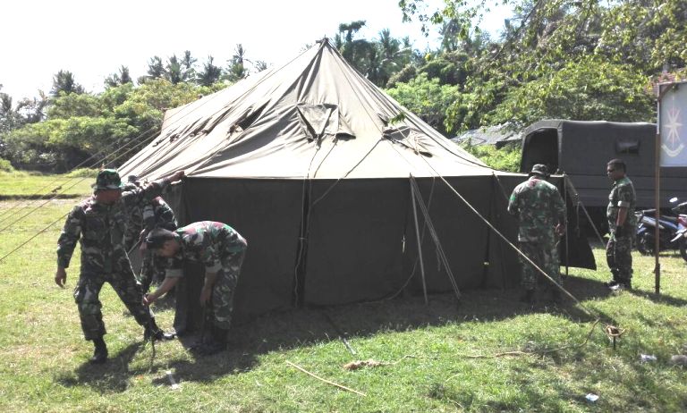 Antisipasi Erupsi Gunung Agung, Pemerintah Karangasem dan TNI Bangun Posko Pengungsian