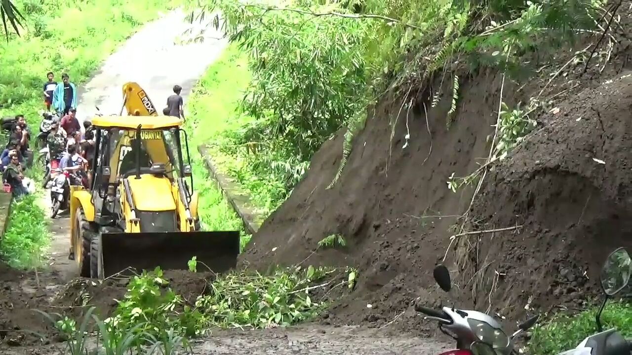 Longsor di Tegallalang, Tujuh Banjar Sempat Terisolasi