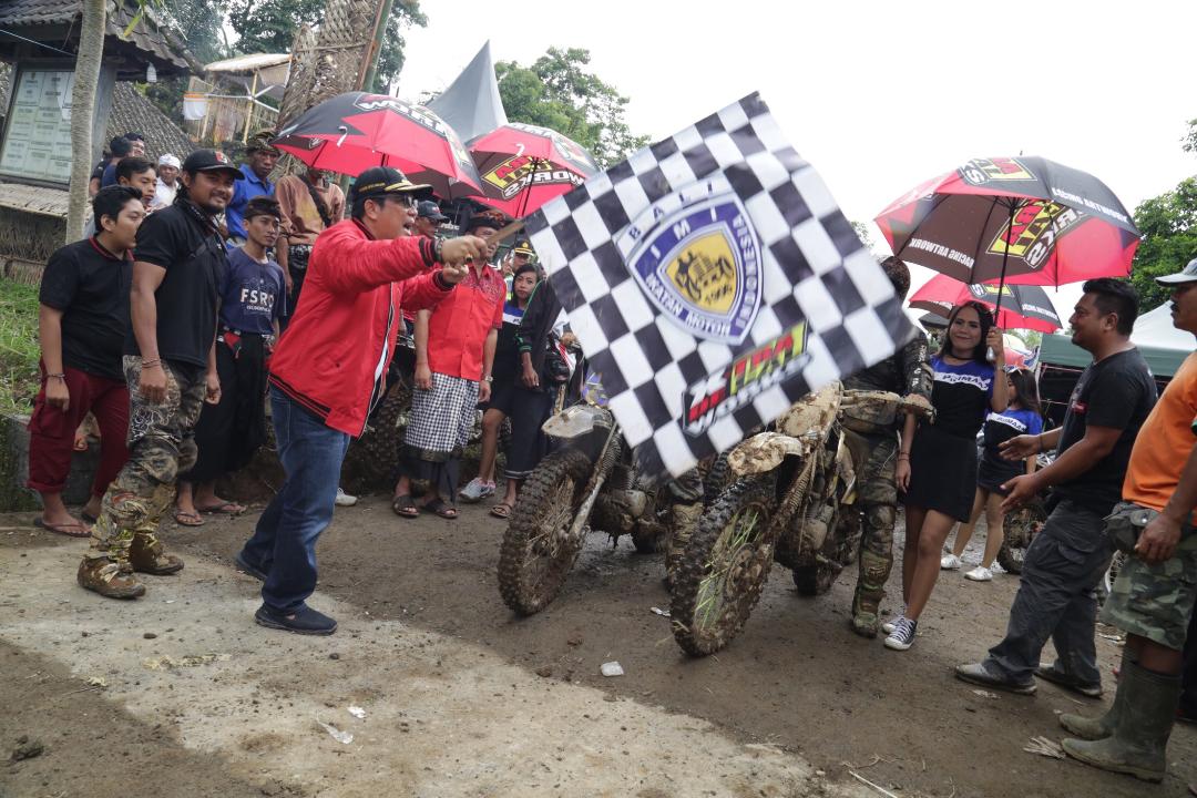 Persiapan Ngenteng Linggih, Pakraman Jelantik Gelar Adventure Trail
