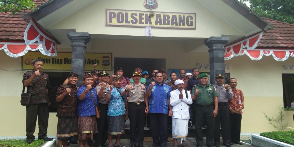 Kapolres Karangasem Tatap Muka Dengan Tokoh Masyarakat Kec. Abang, Sosialisasikan Kebijakan Kapolda Bali