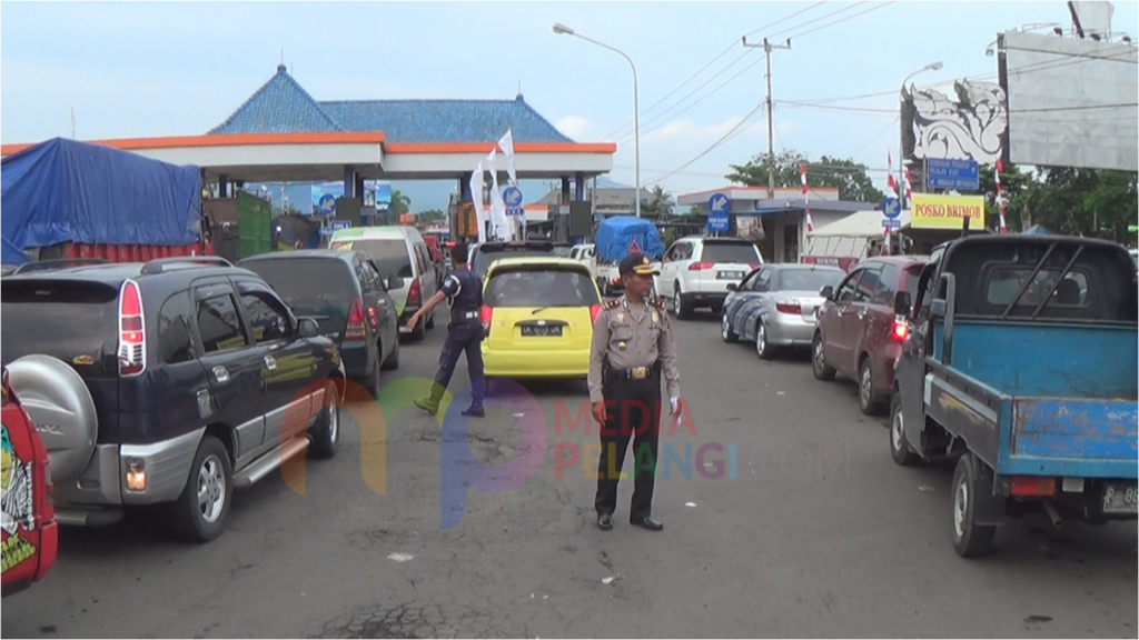 Hindari Macet, Wisatawan Mulai Tinggalkan Bali