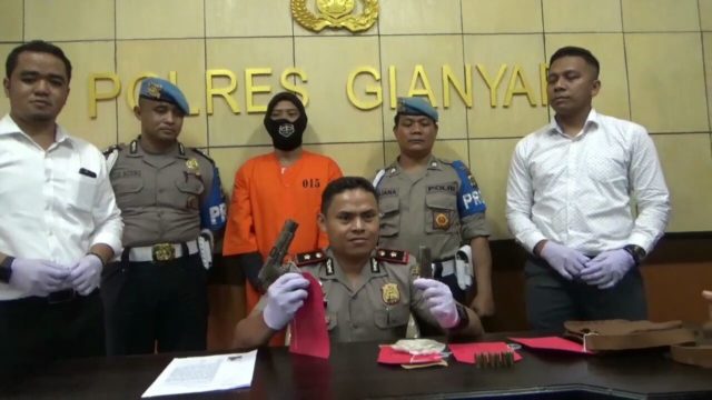 Polres Gianyar Kejar Pemasok Senjata Api ke Made Wirya