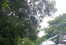 Ambil Haluan Terlalu ke Kanan, Ertiga Tabrak Mobil dan Motor