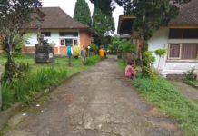 Pengungsi Gunung Agung di Bangli Pulang