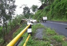Curah Hujan Tinggi, Jalan Penghubung Dua Desa Ambrol