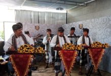 Launching Band Gita Bhaskara Etnik Tonjolkan Alat Musik Mandolin