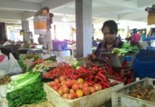 Harga Cabai Melonjak di Pasar Kidul Bangli
