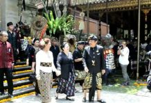 Megawati Hadiri Pelebon Anak Agung Niang Agung