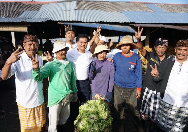 Target Revitalisasi Pasar, Sudikerta Blusukan Ditiga Pasar Tradisional Baturiti