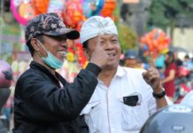 Koster Blusukan Sore di Pasar Klungkung, Menggema Jargon Salam Satu Jalur
