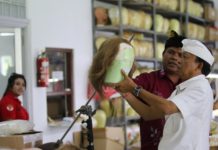 Koster Support Pabrik Impor Wig Karya Seni Rupa Tiga Dimensi di Bangli