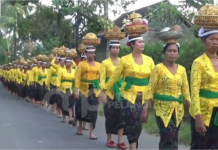 Tradisi Nyenuk Ribuan Warga, Mohon Kesuburan Isi Alam Semesta