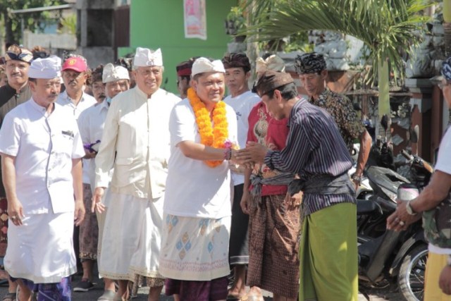 Ratusan Warga Desa Dangin Tukad Aya, Sehati Menangkan Mantra – Kerta