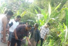 Jalan Jebol Telan Korban, Sepeda Motor Terperosok