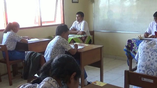 Panitia Ujian Nasional SLB Negeri Gianyar Siapkan Tim Penjemput