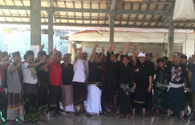 Warga Desa Bakas Bulatkan Tekad Satu Jalur Menangkan BAGIA dan Koster-Ace