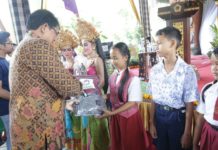 Peringati Hari Buruh, Federasi Serikat Pekerja (FSP) Cabang Gianyar Gelar Bakti Sosial