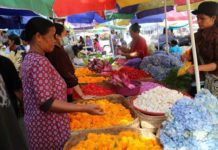 Kenaikan Harga Perlengkapan Upacara Masih Terjangkau Jelang Galungan