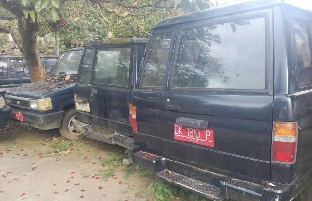 Lelang tak Kunjung Ada, Mobil Dinas Dibiarkan Rusak