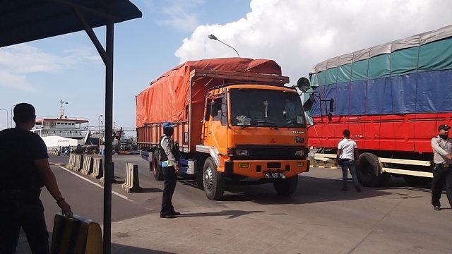 Kendaraan Berat Dilarang Melintasi Jalur Mudik