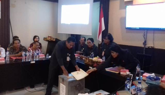 Rapat Pleno KPU Tabanan, Koster – Ace  Unggul di Semua Kecamatan