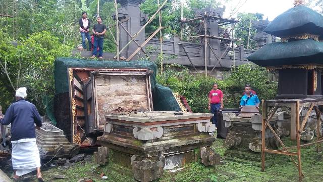 Diguncang Gempa, Sejumlah Pelinggih di Pelaga Rusak