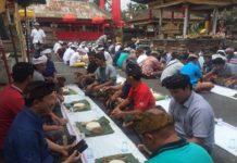 Desa Pakraman Pakuseba Tetap Lestarikan Tradisi Megibung