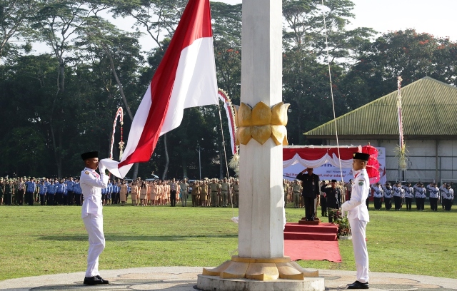 Wabup Sanjaya Pimpin Apel HUT Provinsi Bali ke-60 di Kabupaten Tabanan