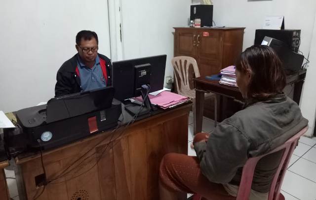 Bobol Rumah Kosong, Ibu Rumah Tangga Ini di Ringkus