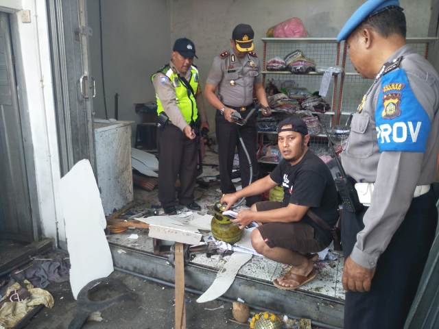 Tabung Uap Laundry di Jambe Meledak, 1 Orang Terluka