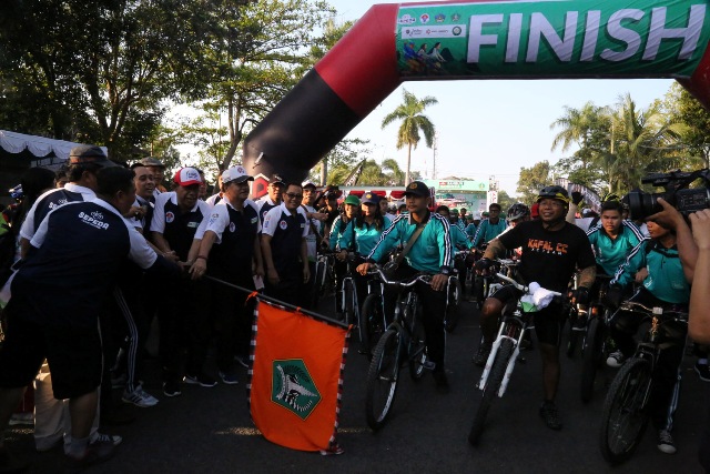 Ribuan Peserta Antusias Ikuti Sepeda Nusantara Tabanan 2018