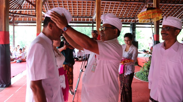 Diresmikan, Penggunaan Busana dan Bahasa Bali Setiap Kamis di Tabanan