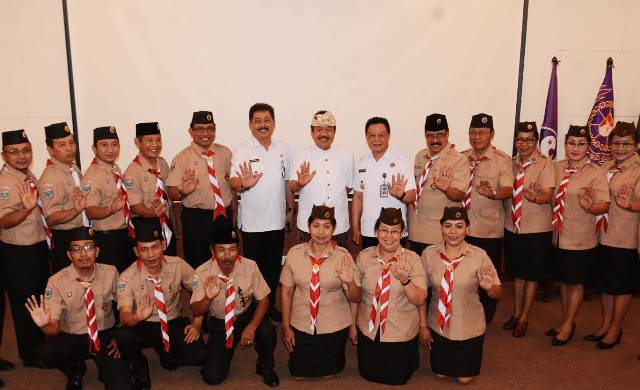 Hadiri Giat Pramuka Kwartir Cabang Gianyar, Wagub Cok Ace Singgung Menurunnya Minat Generasi Muda Ikut Gerakan Pramuka