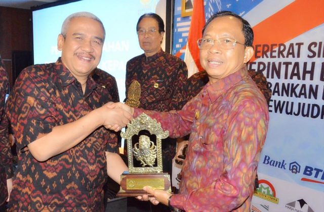 Bangun Hunian, Gubernur Koster Minta REI Perhatikan Kearifan Lokal