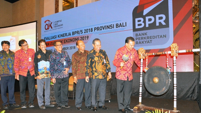 Sekda Dewa Indra Minta BPR Perkuat Peran Dalam Pertumbuhan Ekonomi Bali