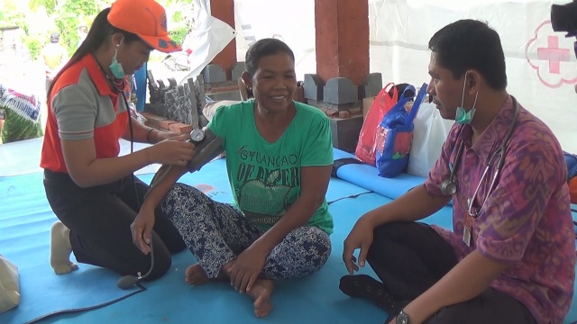 Pengungsi Banjir Bandang Biluk Poh Mulai Terserang Penyakit