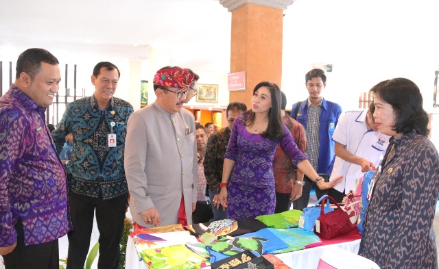 Tutup ICSB UKM Outlock, Wagub Cok Ace Ingatkan Revolusi Industri 4.0 Pada Generasi Muda