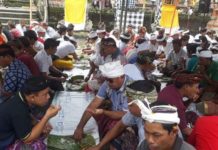 Puja Wali, Wakil Bupati Gianyar Megibung di Pakraman Pakuseba