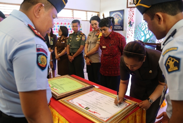 Pencanangan Pembangunan Zona Integrigas Lapas  dan Pengadilan Agama Tabanan