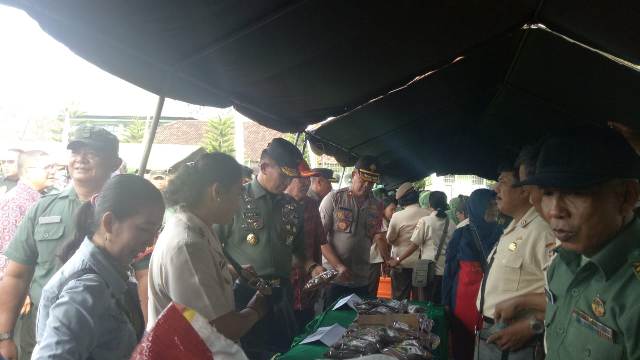 Pasar Murah Meriahkan HUT ke-73 Persit Kartika Chandra Kirana