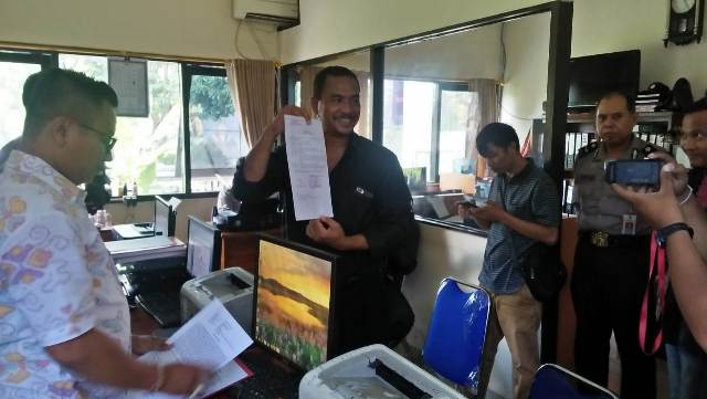 Bawaslu Tabanan melaporkan kasus pengerusakan surat suara ke SPKT Polres Tabanan