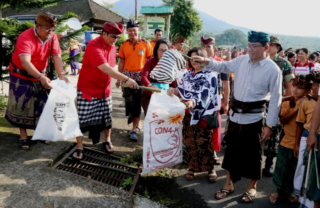 Luncurkan Program “TAKTIK” Upaya Pemkab Tabanan Kurangi Sampah Plastik