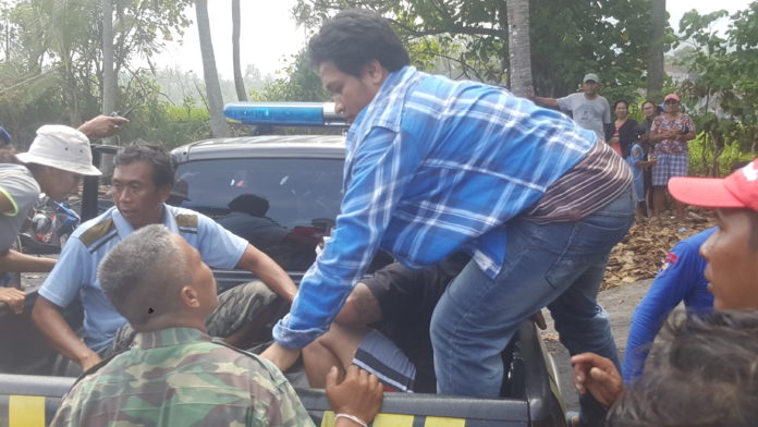 Jasad Mei Artana Saat di Evakuasi ke Puskesmas Selemadeg Barat