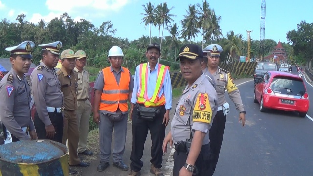 Petugas Gabungan Cek Jalur Mudik Lebaran