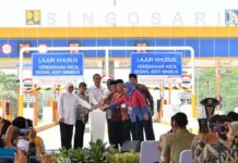 Presiden Joko Widodo Resmikan Tol Pandaan – Malang Presiden Jokowi Resmikan Tol Pandaan-Malang