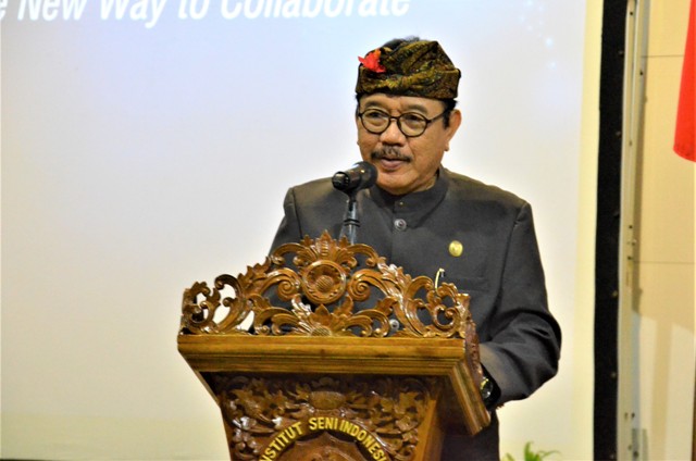 Buka Sarasehan PKB 2019, Wagub Cok Ace Harapkan Ide Baru Bagi Penguatan Visi dan Pembangunan Semesta Provinsi Bali