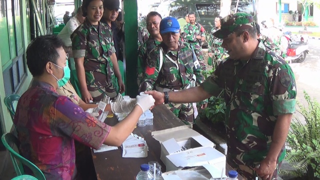 Tak Ingin Kecolongan, Ratusan TNI Kodim 1617 Jembrana Jalani Tes Urine