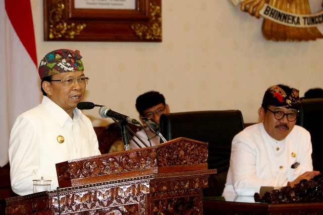 Gubernur Koster Ingatkan Bupati dan Wali Kota Mampu Hilangkan Sikap Egoisme Sektoral