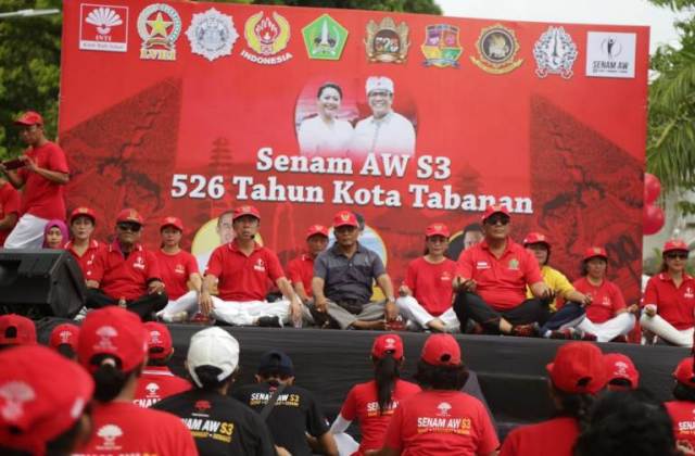 Senam AW S3 Meriahkan HUT Ke 526 Kota Tabanan